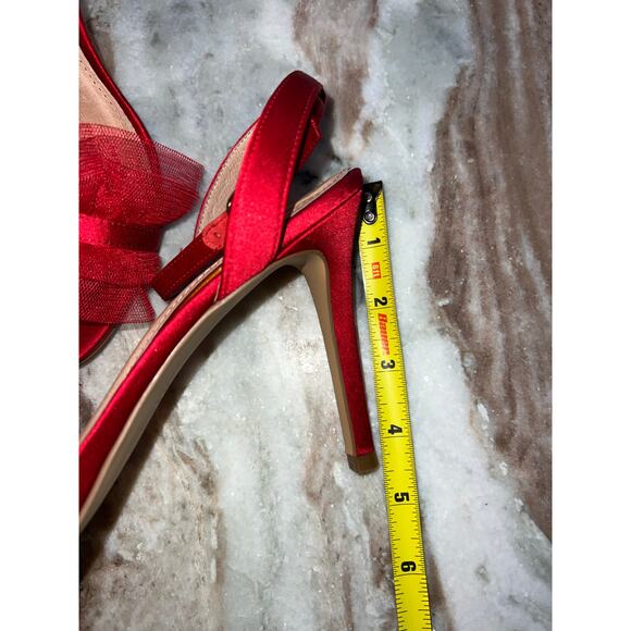 Halogen x Atlantic-Pacific Angelle Ruffle Sandal Heel ~ Women's Size 8.5 - Picture 5 of 7